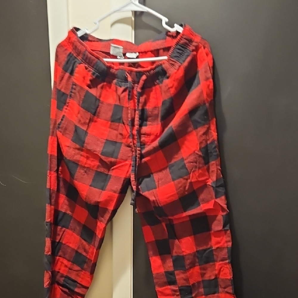 Sonoma Red and Black Plaid Men's Pants